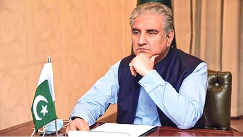 शाह महमूद कुरेशी ५ वर्षांसाठी अपात्र ; पाकिस्तानच्या माजी परराष्ट्र मंत्र्यांवर निवडणूक आयोगाची कारवाई