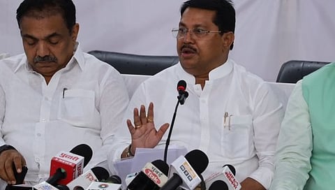 विरोधकांचा चहापानावर बहिष्कार, सत्ताधाऱ्यांचीही आक्रमक रणनीती