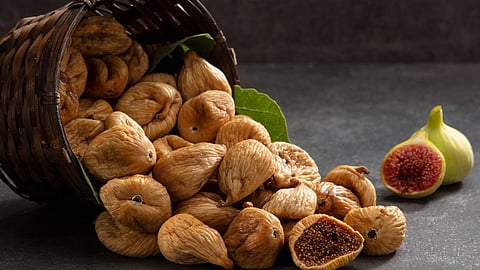 हिवाळ्यात भिजवलेले अंजिर खा, शरीराला होतात भरपुर फायदे