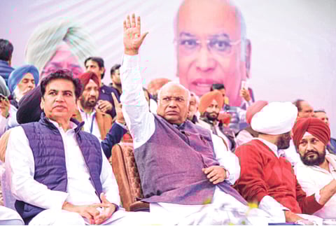 ...तर स्वबळाचा नारा! काँग्रेस अध्यक्ष मल्लिकार्जुन खर्गे यांचे स्पष्टीकरण