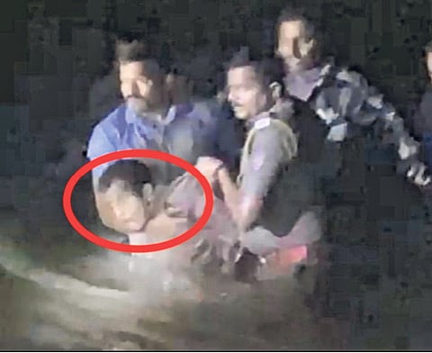 तारापूरमध्ये माथेफिरूकडून दोन वृद्धांची हत्या; लपलेल्या आरोपीला अटक