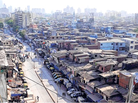 गौतम अदानी यांचे ‘की टू की’ आश्वासन; झोपडपट्टी पुनर्वसनाच्या बाबतीत मैलाचा दगड