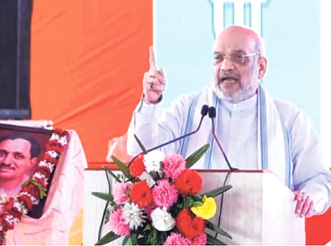 पवारांनी ५० वर्षांत काय केले? अमित शहा यांचा सवाल