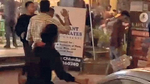 'गावठी' कॅफेबाहेर तरुणांची फ्रीस्टाईल हाणामारी; व्हिडिओ व्हायरल, सहा जणांना अटक