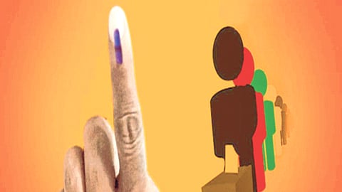 उमेदवारांची माघार, लोकशाहीची पिछेहाट!