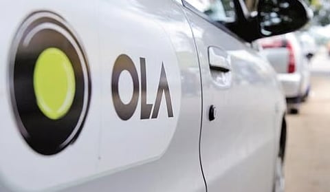 Dombivli : गळ्याला कोयता लावून Ola कॅब चालकाला लुटले, गुंडाला पोलिसांनी केली अटक