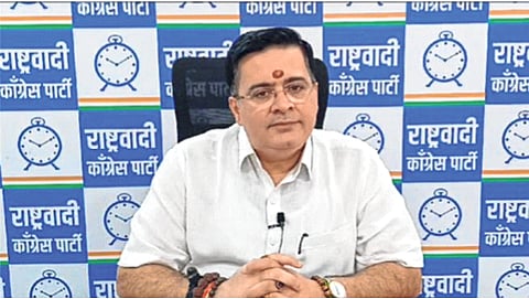 महायुतीत वादाची ठिणगी! "शिवतारेंना वेळीच आवर घाला, अन्यथा..."; आनंद परांजपेंचा शिवसेना शिंदे गटाला इशारा