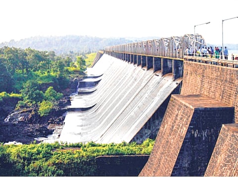 पाणीकपातीचे संकट तूर्तास टळले; राखीव पाणीसाठ्याने मुंबईला तारले