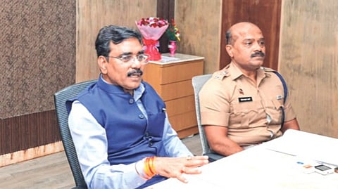 महिला मतदार ठरवणार रायगडचा खासदार,
७ मे रोजी होणार मतदान
