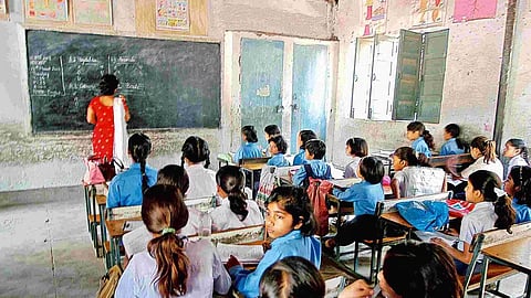 शाळांसह श्री स्वामी समर्थ बैठकींच्या वेळांतही बदल, उष्माघातामुळे निर्णय