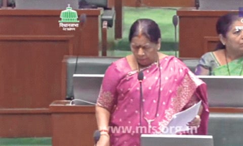 नवी मुंबईत ‘आपत्कालीन भवन’ उभारा, ‘अटल सेतू’वरील टोल कमी करा; मंदा म्हात्रे यांची मागणी