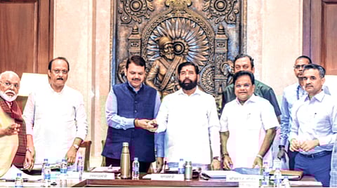 वेळेवर दर्जेदार आरोग्य सेवा द्या: मुख्यमंत्री; १४४६ वैद्यकीय अधिकाऱ्यांना पदस्थापनेचे ऑनलाईन आदेश