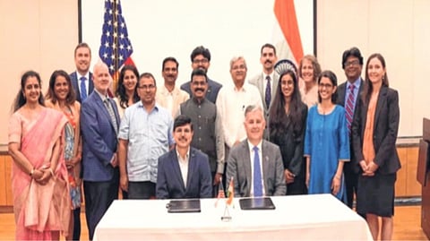 ‘डाटा ॲॅनेलिटिक्स’ विषयाची दुहेरी पदवी मिळणार; मुंबई विद्यापीठाचा अमेरिकेतील सेंट लुईस विद्यापीठाशी करार