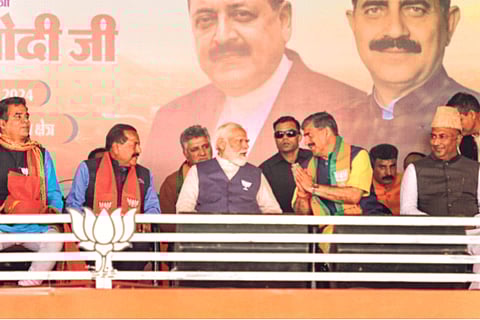 हिंमत असल्यास अनुच्छेद ३७० रद्द करून दाखवावे; मोदींचे काँग्रेससह अन्य विरोधी पक्षांना आव्हान