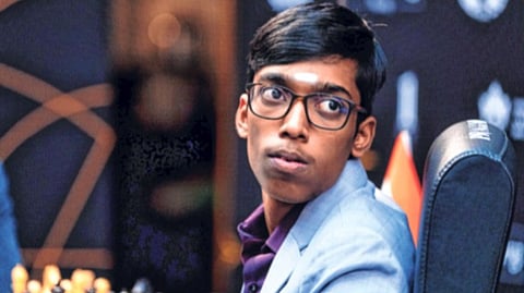 प्रज्ञानंदपुढे विदित निष्प्रभ! तिसऱ्या फेरीत भारताच्या गुकेशला बरोबरीवर समाधान; कँडिडेट्स बुद्धिबळ स्पर्धा