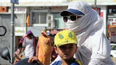 मुंबईत २७ ते २९ एप्रिलदरम्यान उष्णतेची लाट, हवामान खात्याचा इशारा; 'असा' बचाव करा