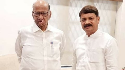 शिंदे गटाच्या पुरुषोत्तम जाधव यांनी मागितली पवारांकडे उमेदवारी