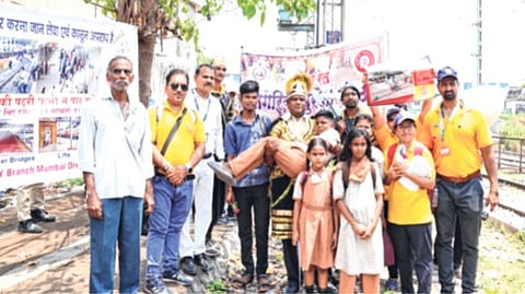 मध्य रेल्वेचे प्रवासी सुरक्षेसाठी मिशन झिरो डेथ; रूळ ओलांडण्यासाठी सुरक्षित पर्यायांना प्रोत्साहन देणे 'हा' उपक्रमाचा उद्देश