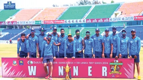 गोलंदाजांमुळे श्रीलंकेचे कसोटी मालिकेत निर्भेळ यश! दुसऱ्या सामन्यात बांगलादेशवर १९२ धावांनी वर्चस्व