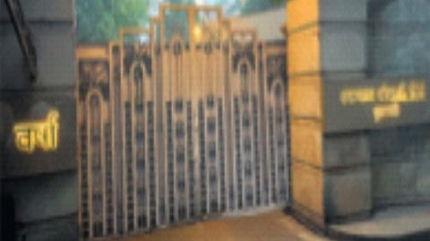 शासकीय बंगल्यांचे लाखोंचे पाणी बिल थकीत; मुख्यमंत्री, उपमुख्यमंत्र्यांसह अन्य मंत्र्यांचा समावेश