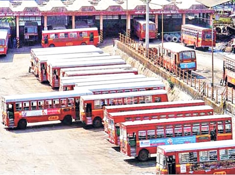 ठाणे परिवहनचे चाक समस्यांच्या गाळात; कर्मचाऱ्यांअभावी डोलारा कोसळणार