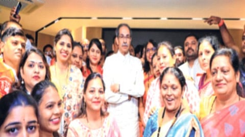 अमित शहांच्या पुत्रप्रेमामुळे भारत वर्ल्डकप हरला; उद्धव ठाकरे यांचे केंद्रीय गृहमंत्र्यांवर टीकास्त्र