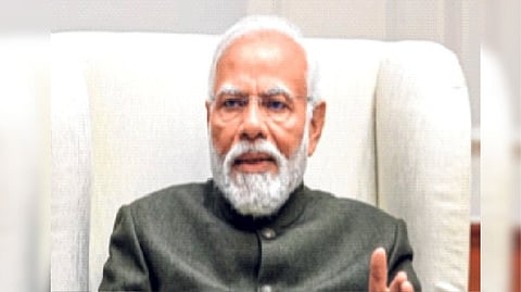 ठाकरेंसाठी मोदींची साखरपेरणी; बाळासाहेबांवर स्तुतिसुमने