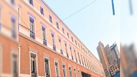 क्रॉफर्ड मार्केटने टाकली कात, लवकरच मुंबईकरांच्या सेवेत