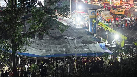 Mumbai : घाटकोपर होर्डिंग दुर्घटना : वर्षपूर्तीनंतरही धोरण रखडलेलेच