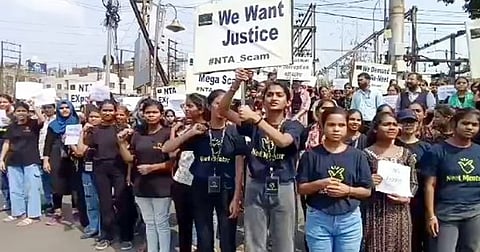 परीक्षेतील गैरप्रकारांना वेसण घालण्यासाठी नवा कायदा; अधिसूचना जारी