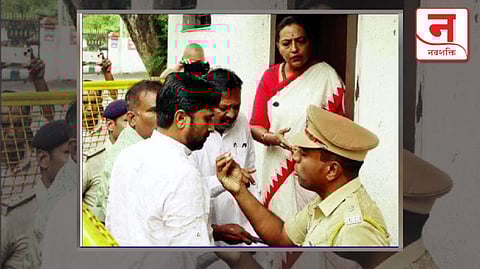 'ती' कृती करणं भोवलं, काँग्रेस खासदार बळवंत वानखेडे आणि यशोमती ठाकूरांसह १५ जणांवर गुन्हा दाखल