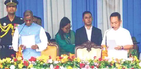 सिक्कीममध्ये तमांग यांनी घेतली सलग दुसऱ्यांदा मुख्यमंत्रीपदाची शपथ