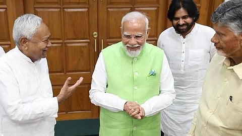 एनडीएच्या खासदारांची आज बैठक, नरेंद्र मोदींची नेतेपदी निवड करणार