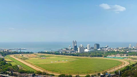 अखेर रेसकोर्सची १२० एकर जमीन पालिकेच्या ताब्यात; राज्य सरकारची मंजुरी