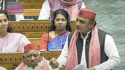 लोकसभा निवडणूक निकालाने देशातील जातीय राजकारणाचा अंत - अखिलेश