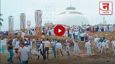 Video : दीक्षाभूमी परिसरातील भूमिगत पार्किंगचा मुद्दा तापला, आक्रमक आंदोलकांकडून बांधकाम साहित्याची तोडफोड