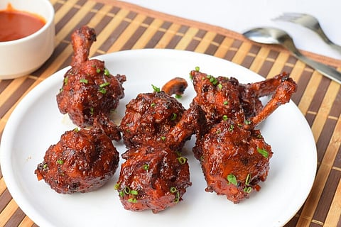 Gatari Recipe: 'चिकन लॉलीपॉप' सोबत साजरी करा गटारी; नोट करा झटपट तयार होणारी रेसिपी