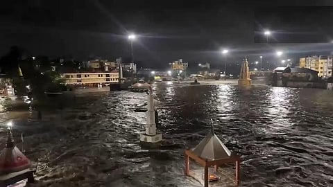 Maharashtra Rain Update: राज्यात पावसाचा कहर; नाशिकमधील पूल, मंदिरे पाण्याखाली