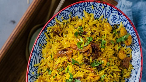 Fodanicha Bhaat: रात्रीचा राईस उरला आहे? झटपट बनाव महाराष्ट्रीयन स्टाईलने फोडणीचा भात, नोट करा रेसिपी
