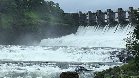 धरणांमध्ये १०१.७७ टीएमसी अधिकचा पाणीसाठा; पाणी जपून वापरण्याचे मुख्यमंत्र्यांचे आवाहन