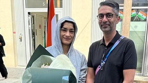 Abhinav Bindra With Vinesh Phogat
