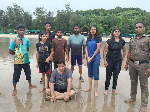 काशिद समुद्रात बुडणारे पाच जण बचावले