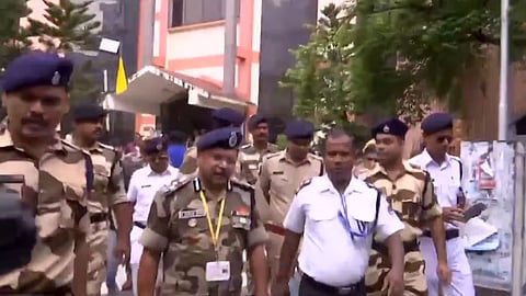 कोलकाता: 'सुप्रीम' आदेशानंतर रुग्णालयाची सुरक्षा CISF कडे, माजी प्राचार्य बेवारस मृतदेह विकायचा?