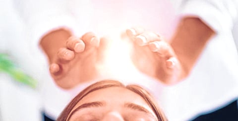 छद्म विज्ञानाचे फसवे दावे पारखून घ्या