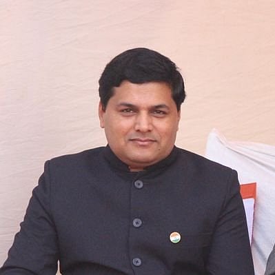 उल्हासनगरचे अतिरिक्त आयुक्त जमीर लेंगरेकरांवर विनयभंगाचा आरोप; गुन्हा दाखल, स्पष्टीकरण देताना म्हणाले...