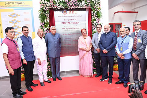 राज्यघटनेच्या जनजागृतीसाठी संविधान मंदिर प्रेरणादायी! उपराष्ट्रपती जगदीप धनखड यांचे प्रतिपादन