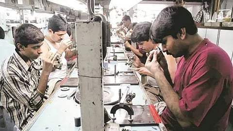 हिरे क्षेत्र गंभीर संकटात; गेल्या तीन वर्षांत आयात-निर्यातीत मोठी घट,'जीटीआरआय’चा दावा
