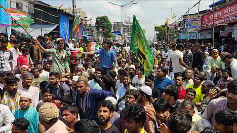 प्रार्थनास्थळावरून धारावीत तणाव, जमाव संतप्त; अतिक्रमित बांधकाम काढण्यासाठी पाच दिवसांची मुदत विश्वस्तांची विनंती