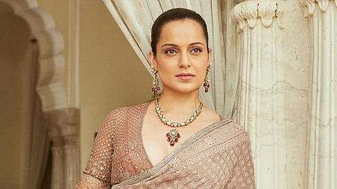 देशाचे राष्ट्रपिता नाही, तर सुपुत्र असतात; कंगनाच्या पोस्टवरून वाद