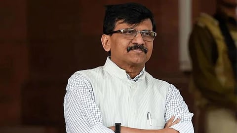 मेधा सोमय्यांकडून मानहानीचा दावा: संजय राऊत यांना सत्र न्यायालयाचा दिलासा